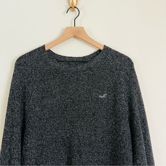 Hollister men's Gray Knit Pullover Sweater Size XL - Picture 2 of 6